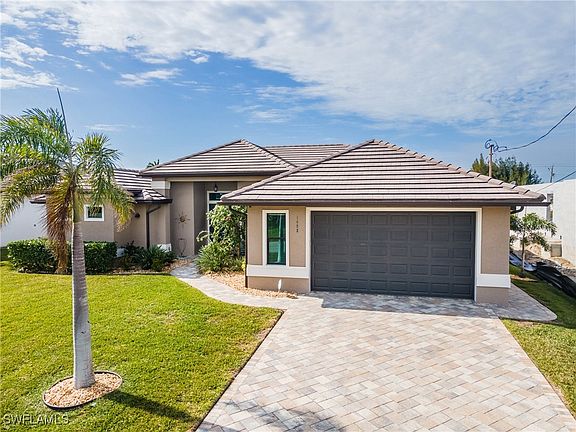 5th image of 1422 NW 39th Ave