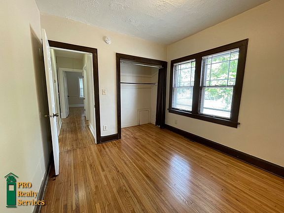 4th image of 3959 Emerson Ave N