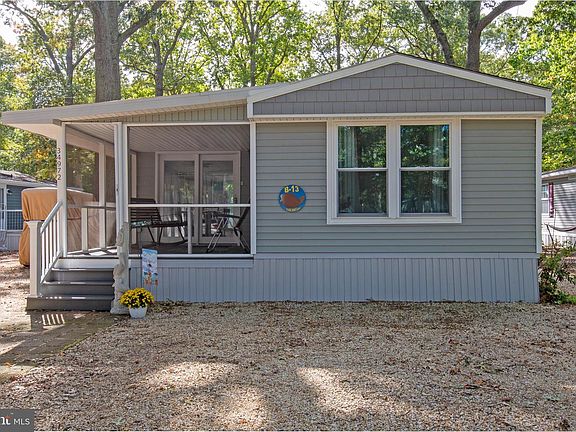 2nd image of 34972 North Dr #B-13