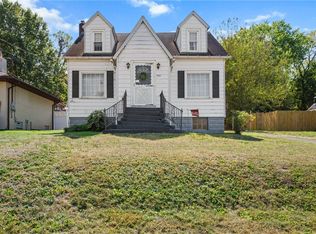 535 Oak St, Sharpsville, PA 16150