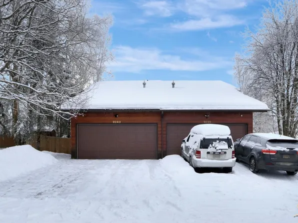 9243 Biorka Cir, Eagle River, AK 99577