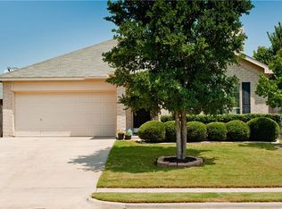 2817 Bissonet Dr, Denton, TX 76210
