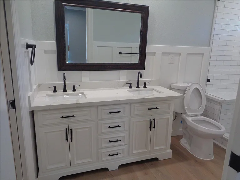 2035 Sherwood Forest St — Photo 20