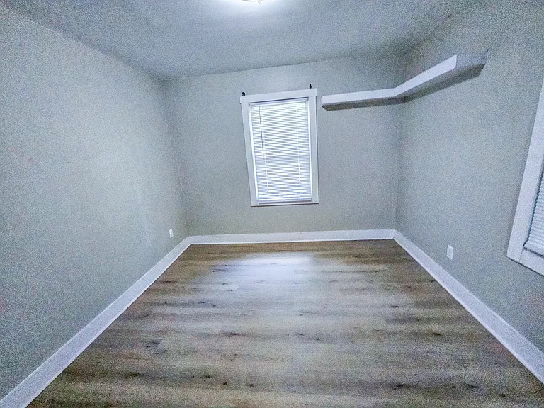 354 Deloach Ave — Photo 10