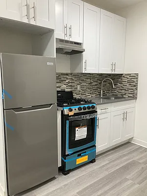 Rented by Rani Dishi, LREB | media 17