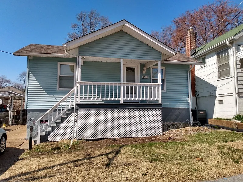 9927 Brook Ave photo 1