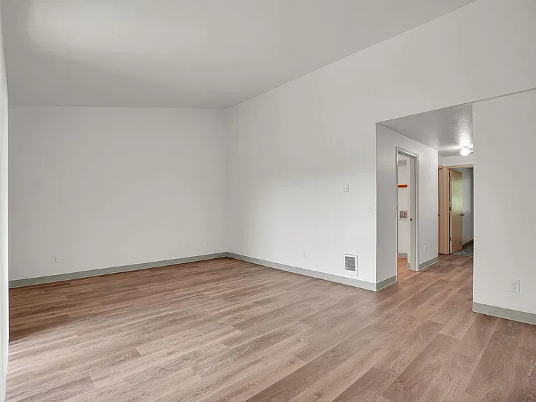 #294 FIELDSTONE APARTMENTS — Photo 11