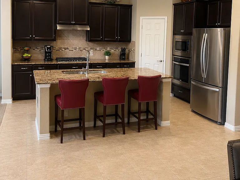 1512 Amarone Dr — Photo 2