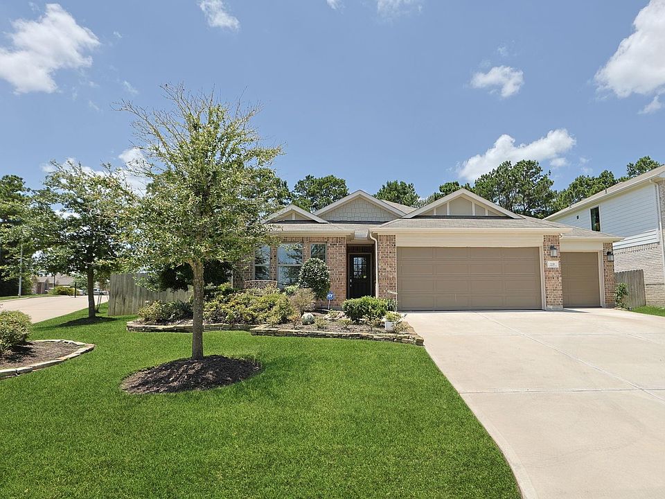 1st image of 119 Rogerdale River Dr