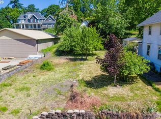 211 Stanard Ave, Brownsville, OR