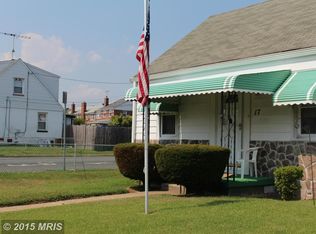 17 Clipper Rd, Baltimore, MD 21221