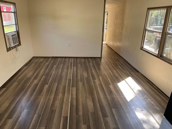 3rd image of 9921 E Ellicott St