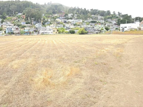 315 San Pedro Ave, Pacifica, CA 94044