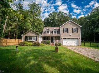 42 Allison Ave, Newfoundland, NJ 07435