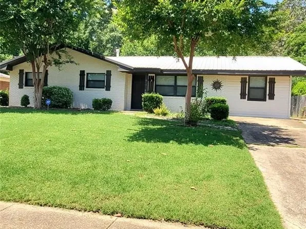 860 Greg Dr, Montgomery, AL 36109