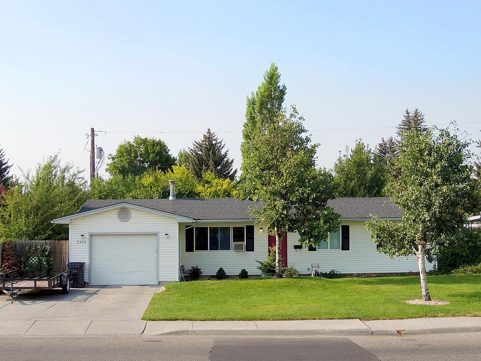 1st image of 2354 E 1st St