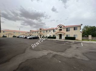 2910 B St UNIT 12, Rosamond, CA 93560