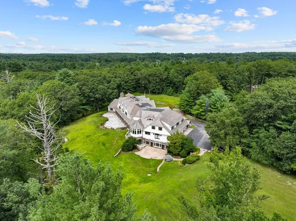 10 Wilsons Way, Dover, MA 02030