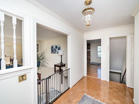 2nd image of 223 Chesterfield Rd