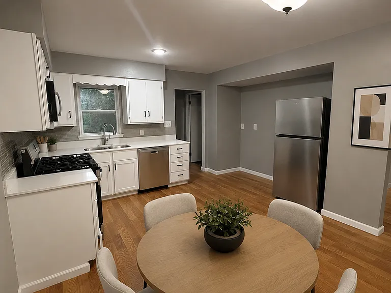 5219 W Mooresville Rd — Photo 5