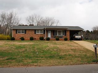 3508 Havenwood Rd, Dallas, NC 28034