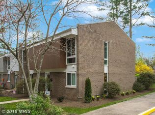 1715 Wainwright Dr, Reston, VA 20190