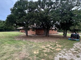 200 E Bethesda Rd, Burleson, TX 76028