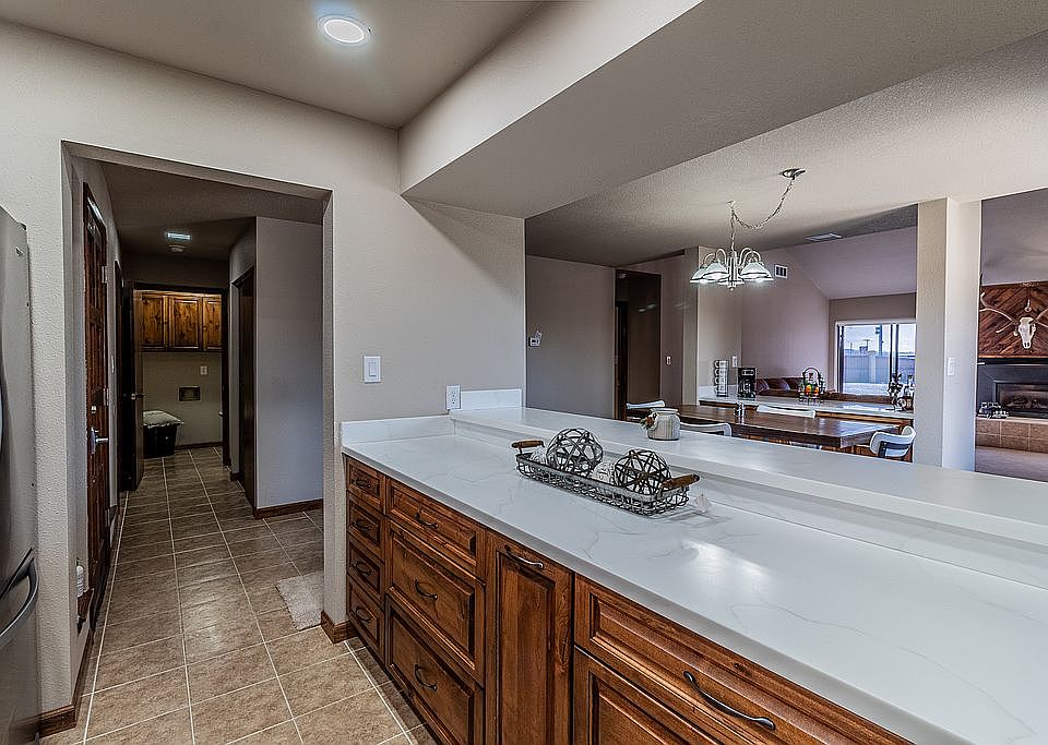 1st image of 5200 Villa View Dr APT 5A