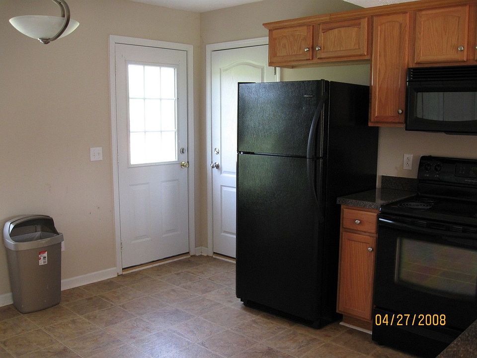 Kitchen back/garage door