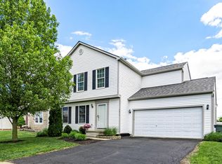 5879 Weston Woods Dr, Galloway, OH 43119