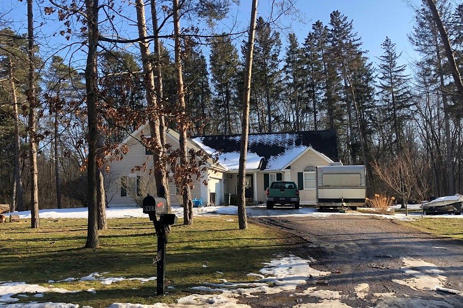 1st image of 8427 Pineview Lake Dr