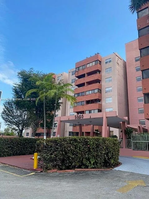 5050 NW 7th St #207