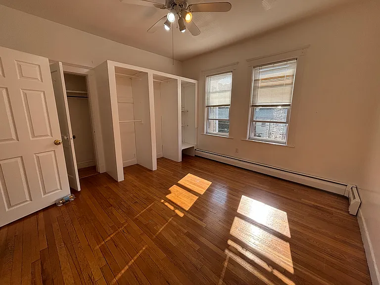 1080-1082 N Shore Rd #2 — Photo 14