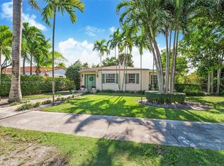 5984 SW 42nd St, Miami, FL 33155