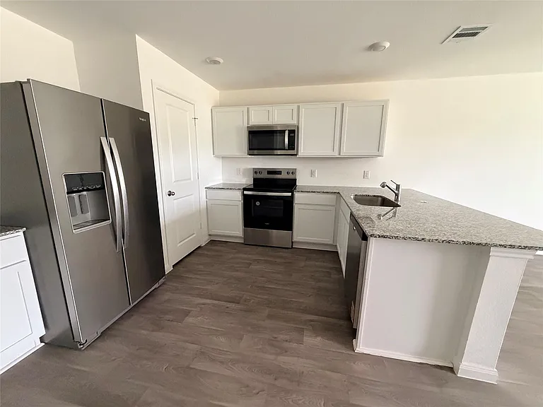 12078 William Trails Cir — Photo 3