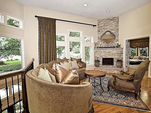 5th image of 8800 Tartan Fields Dr