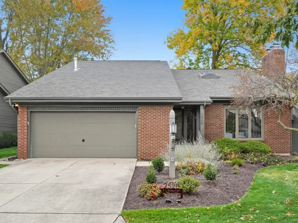 2528 E Saint Thomas Point, Fort Wayne, IN 46815