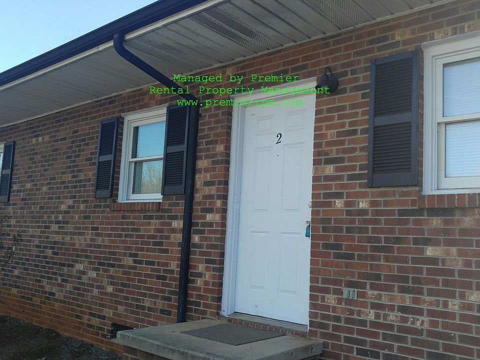 1st image of 513 Hibriten Dr SW APT 2