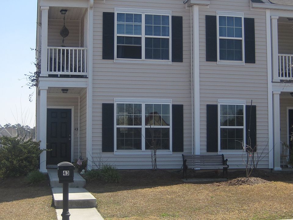 43 TimberCrest Court
