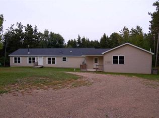 10120 Amos Wood Dr, Williamsburg, MI 49690