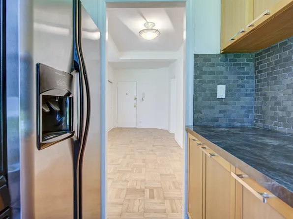 98-22 63rd Drive image 13 of 33