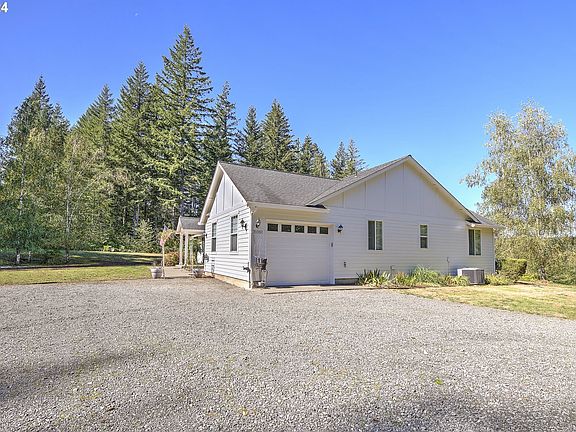 4th image of 31301 NE Clearwater Dr