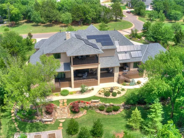 12101 Stonemill Manor Ct, Oklahoma City, OK 73131