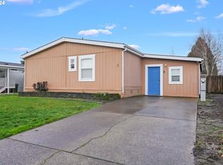 1000 S McKern Ct #2, Newberg, OR 97132