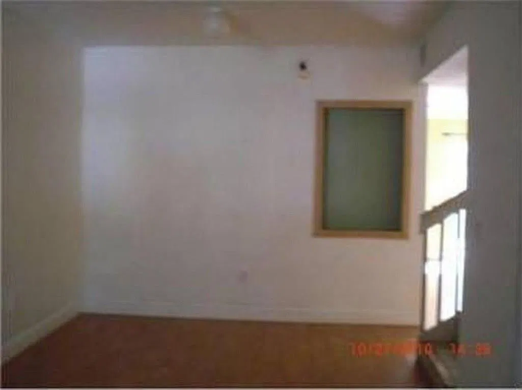3 bed, 2.5 bath, 1690 sqft, $2,900 — Photo 2