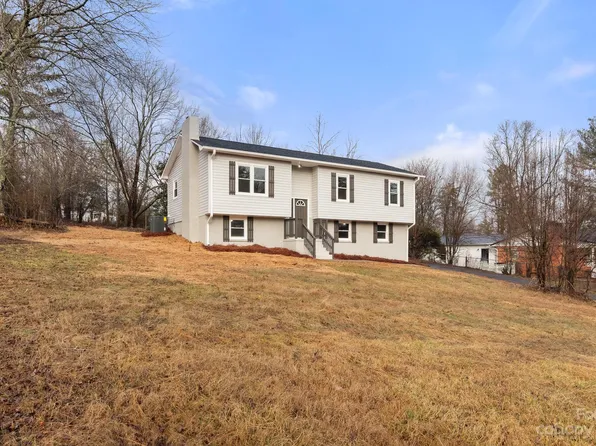 5781 Poovey Dr, Granite Falls, NC 28630