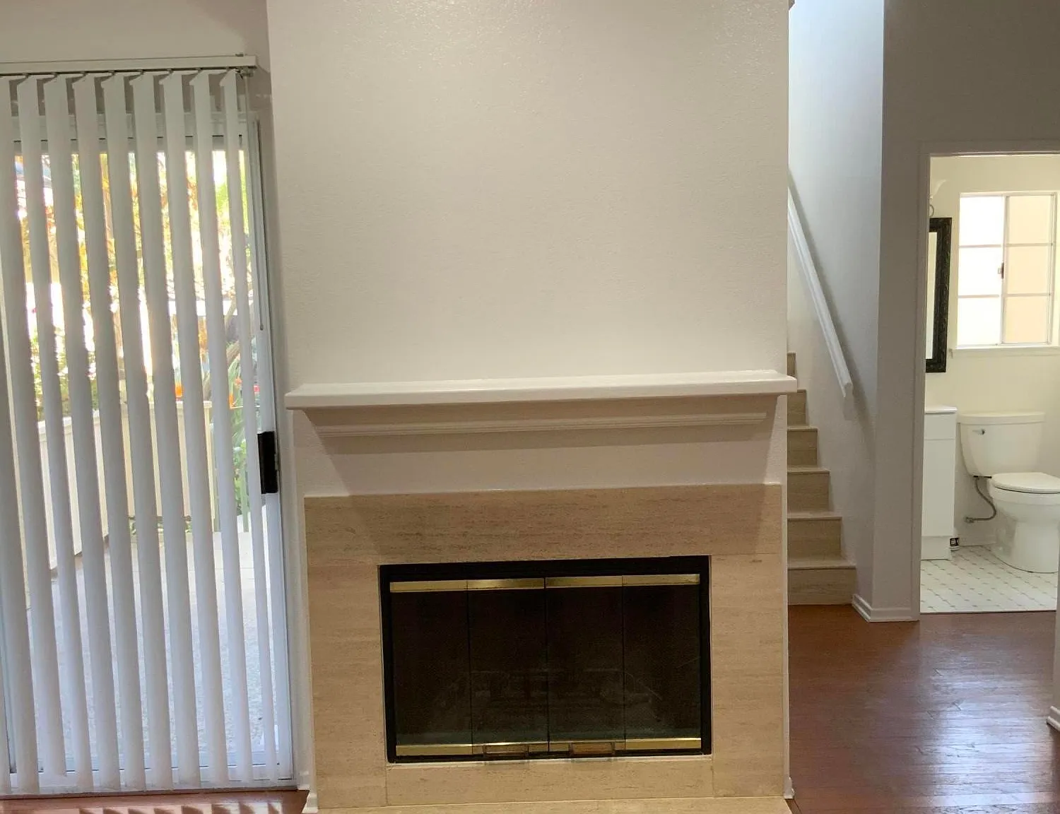2 bed, 2.5 bath, 1204 sqft, $4,100 — Photo 4