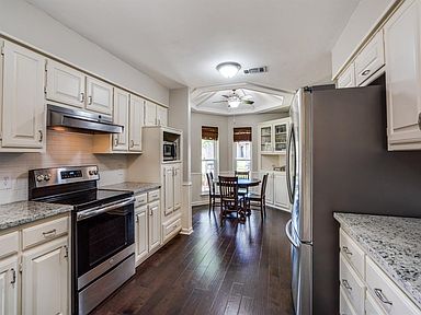 Flooring Services Flooring House Flooring Hardwood Floor Installation Cost