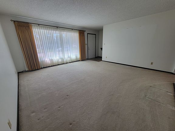 5th image of 1514 James Ct