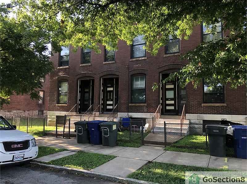 1st image of 4240A Hunt Ave